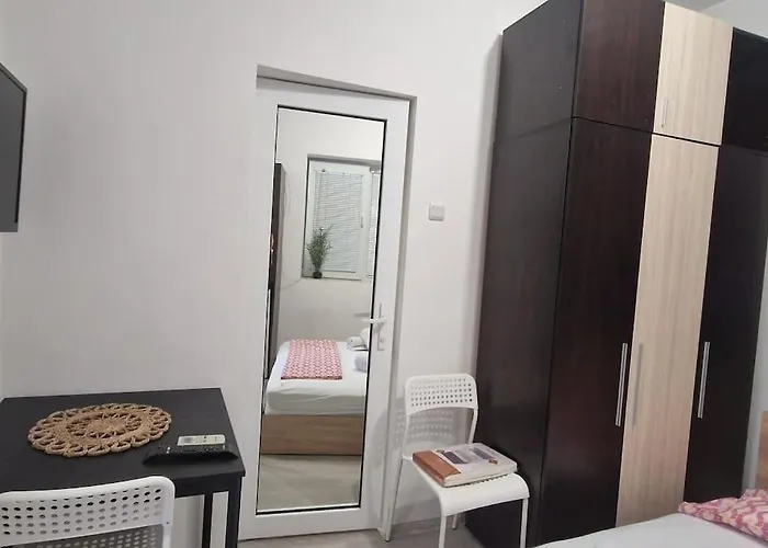 公寓 Cute & Cozy In *