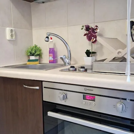 Cute & Cozy In Varna